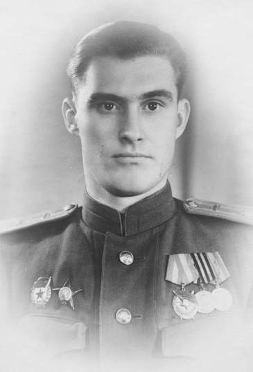 Юрий Николаевич