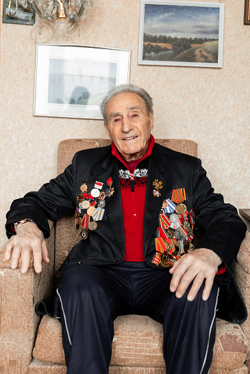 Леонид Николаевич